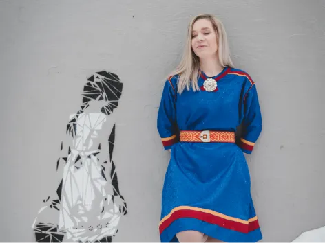 Lady Alice Jektevik in Sami dress in the center of Tromsø