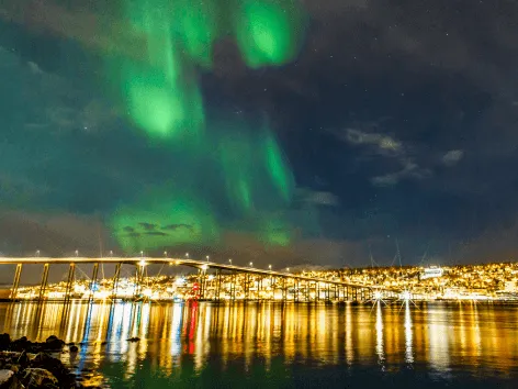 Nordlys over Tromsøby