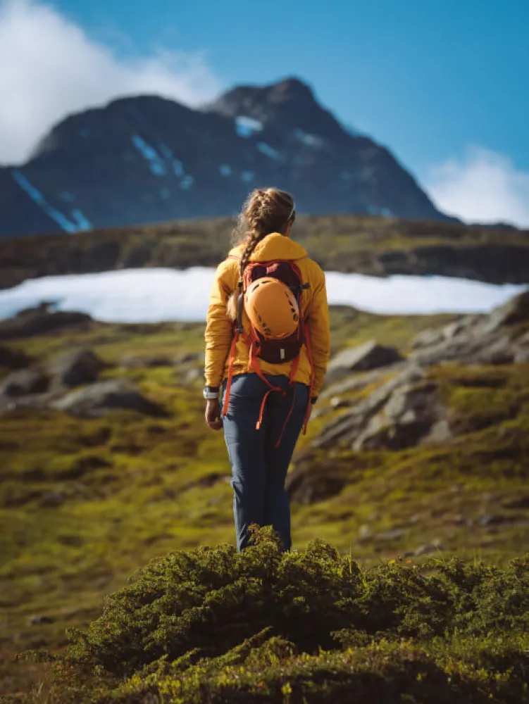 Person hiking in the Lyngen alps close to Tromsø