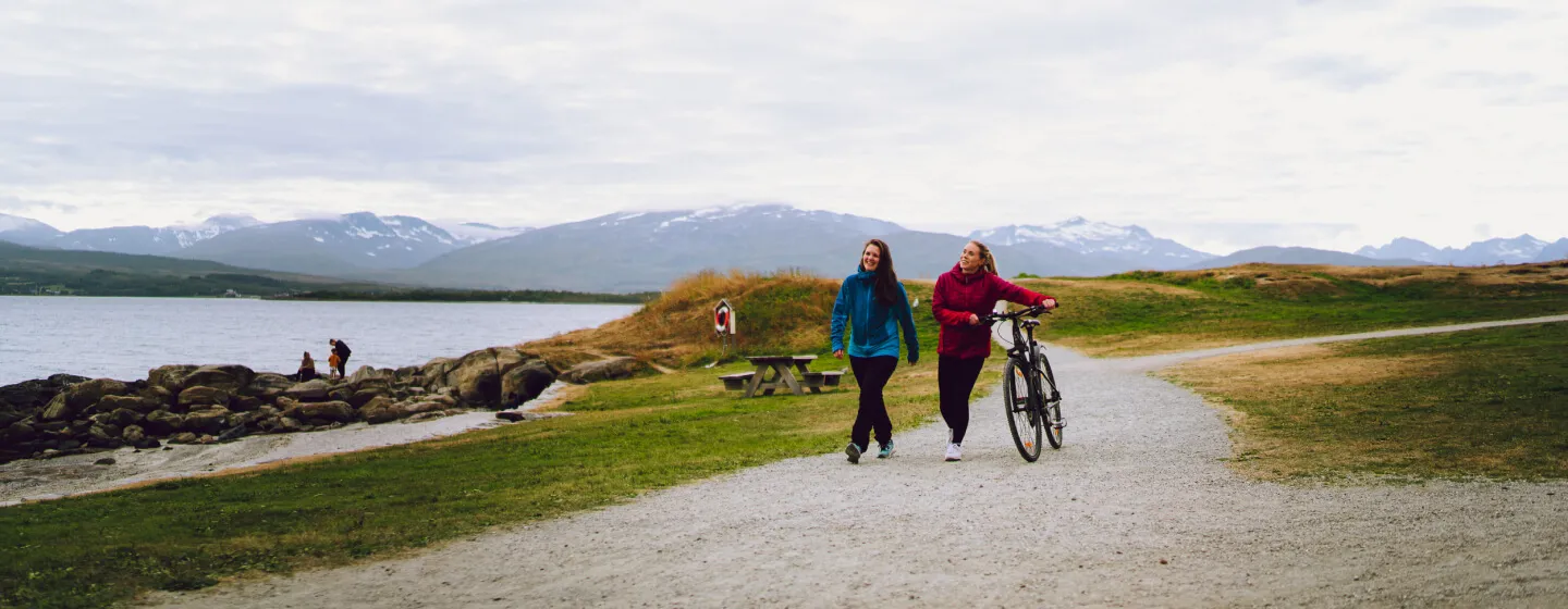 Going for a walk in Telegrafbukta, Tromso