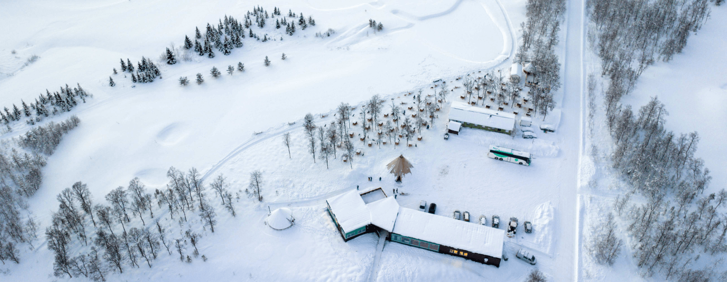 basecamp Aurora Alps in Breivikeidet